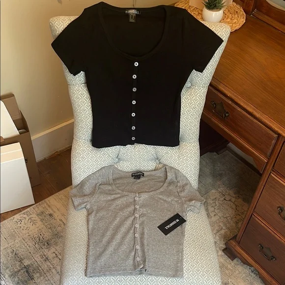 Black and Gray Button baby tee’s brand new - Picture 1 of 4